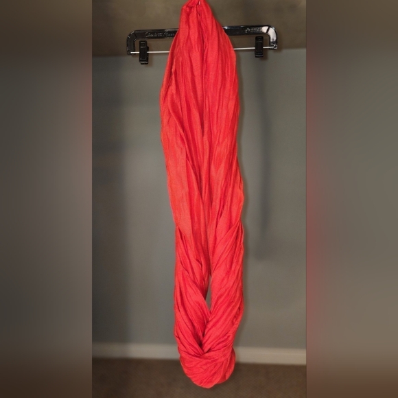 Red Infinity Scarf - Picture 3 of 5